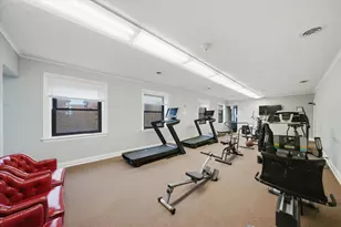 9331 Landings Ln, Des Plaines, IL 60016 - Photo 23