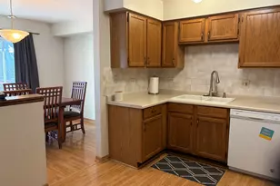 1485 Exeter Ln, South Elgin, IL 60177 - Photo 7