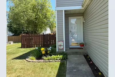 1485 Exeter Lane, South Elgin, IL 60177 - Photo 3