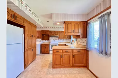 1203 4th Avenue, Dixon, IL 61021 - Photo 5