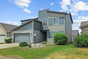 3209 Stanley Ln, Champaign, IL 61822 - Photo 3