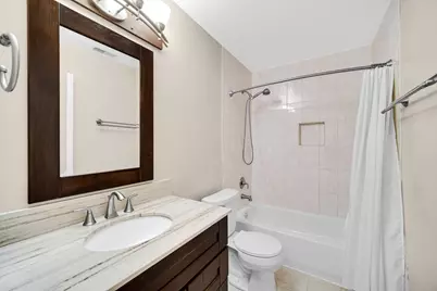 9 Redwood Court, Streamwood, IL 60107 - Photo 19