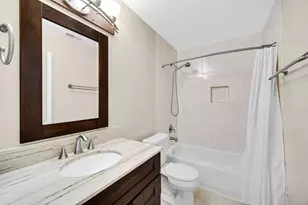 9 Redwood Ct, Streamwood, IL 60107 - Photo 19