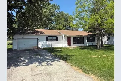 424 S 3000 W Road, Kankakee, IL 60901 - Photo 1