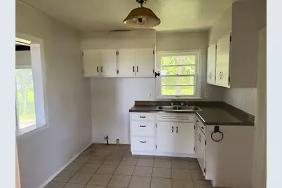424 S 3000 W Road, Kankakee, IL 60901 - Photo 9