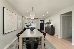 1938 Lincoln Ave, Northbrook, IL 60062 - Photo 9