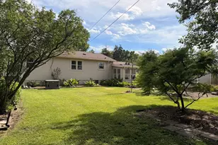5640 W 84th St, Burbank, IL 60459 - Photo 25