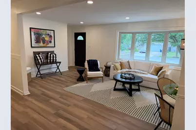 5640 W 84th Street, Burbank, IL 60459 - Photo 5