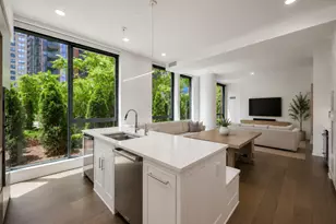 211 N Harbor Dr, Chicago, IL 60601 - Photo 5