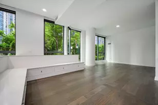 211 N Harbor Dr, Chicago, IL 60601 - Photo 9