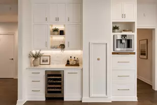 211 N Harbor Dr, Chicago, IL 60601 - Photo 9