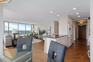 5455 N Sheridan Rd, Chicago, IL 60640 - Photo 15