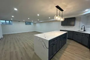 4338 N Clarendon Ave, Chicago, IL 60613 - Photo 5