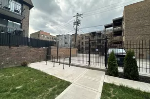 4338 N Clarendon Ave, Chicago, IL 60613 - Photo 25