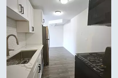 1375 Rebecca Drive #219, Hoffman Estates, IL 60194 - Photo 7