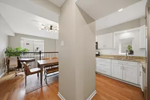 3759 N Kenmore Ave, Chicago, IL 60613 - Photo 9
