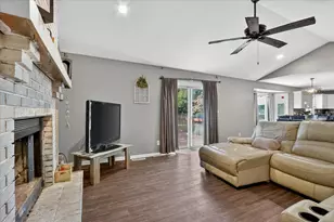 3296 N Trainer Rd, Rockford, IL 61114 - Photo 7