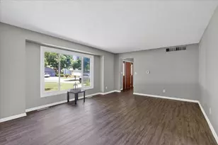 3296 N Trainer Rd, Rockford, IL 61114 - Photo 21