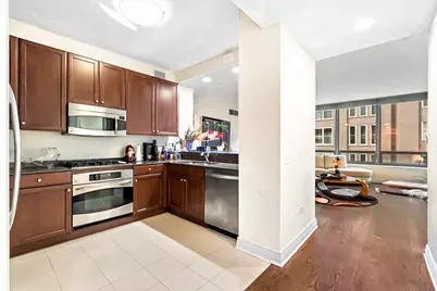 600 N Lake Shore Drive #407, Chicago, IL 60611 - Photo 3