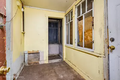 5538 S Perry Avenue, Chicago, IL 60621 - Photo 19