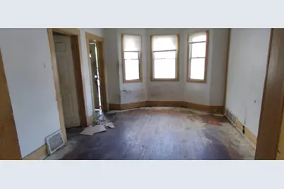10650 S State Street, Chicago, IL 60628 - Photo 9