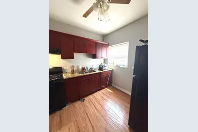 525 W 118th Street, Chicago, IL 60628 - Photo 9