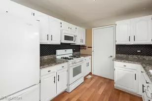 20838 W Peppertree Ct, Plainfield, IL 60544 - Photo 9