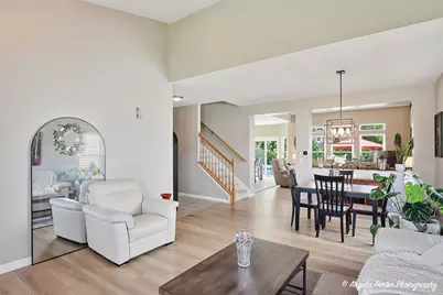 31375 N Pineview Boulevard, Lakemoor, IL 60051 - Photo 7