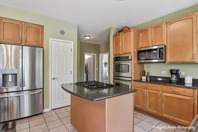 31375 N Pineview Boulevard, Lakemoor, IL 60051 - Photo 17
