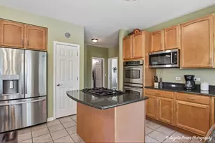 31375 N Pineview Blvd, Lakemoor, IL 60051 - Photo 17