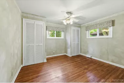 697 N Ohio Street, Aurora, IL 60505 - Photo 15