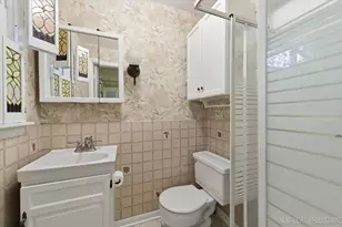 697 N Ohio St, Aurora, IL 60505 - Photo 17