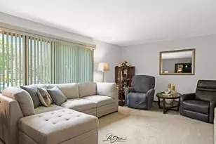 4563 N Merrimac Ave, Chicago, IL 60630 - Photo 11