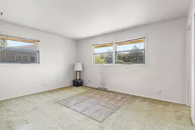 169 Leahy Circle S, Des Plaines, IL 60016 - Photo 9