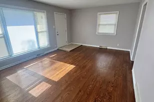 461 Clyde Ave, Calumet City, IL 60409 - Photo 3