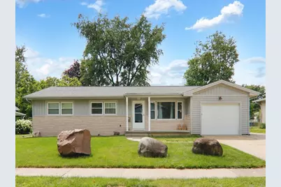 903 Mayflower Avenue, Bloomington, IL 61701 - Photo 1