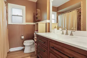 903 Mayflower Ave, Bloomington, IL 61701 - Photo 13