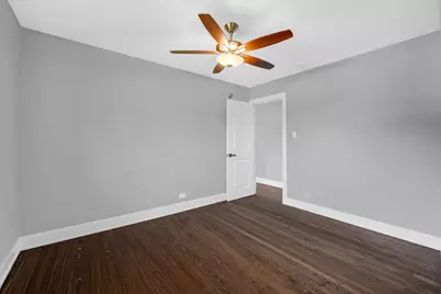 6409 W 85th Place, Burbank, IL 60459 - Photo 11