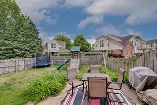 81 Kingsport Dr, South Elgin, IL 60177 - Photo 25