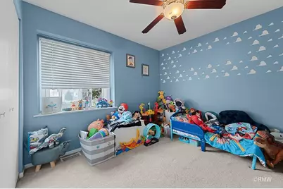 81 Kingsport Drive, South Elgin, IL 60177 - Photo 17