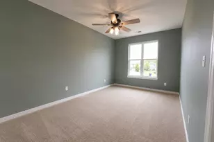 190 Norfolk Ln, Pingree Grove, IL 60140 - Photo 11