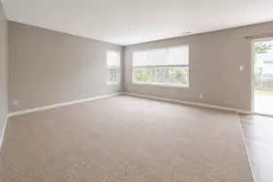 190 Norfolk Ln, Pingree Grove, IL 60140 - Photo 5