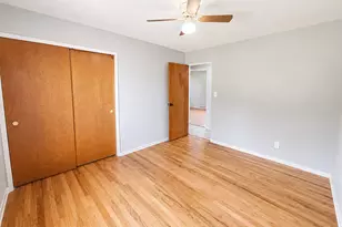 502 Bruner St, North Henderson, IL 61466 - Photo 9