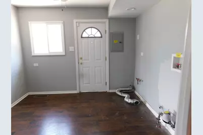 1368 Balmoral Avenue, Calumet City, IL 60409 - Photo 21