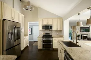 1706 Magnolia St, Glenview, IL 60025 - Photo 7