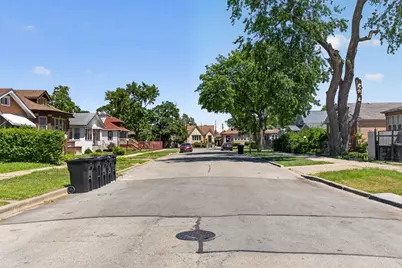 1018 W 104th Place, Chicago, IL 60643 - Photo 5