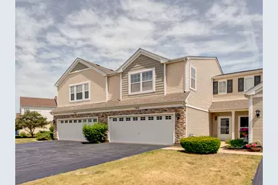 1916 Cobblestone Drive, Carpentersville, IL 60110 - Photo 1