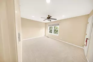 1249 Mallard Ln, Hoffman Estates, IL 60192 - Photo 19