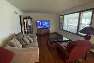 5620 W 83rd St, Burbank, IL 60459 - Photo 9