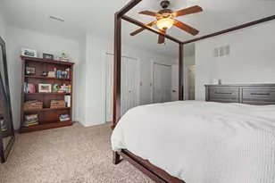 1301 English Oak Dr, Champaign, IL 61822 - Photo 29